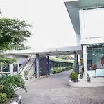 Nida Rooms Pasar Buah Medan Tuntungan
